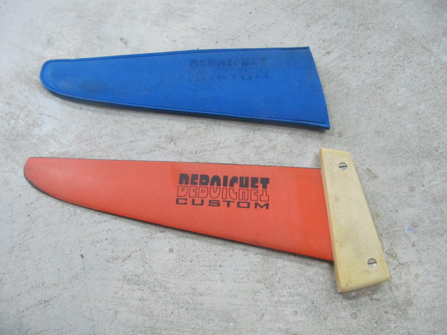 USED FINS